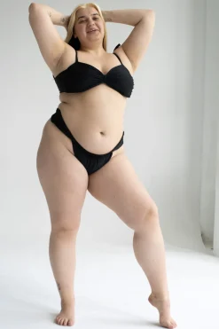 Aura Nero