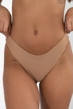 Brazilian Nude
