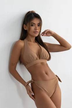 Buena Nude