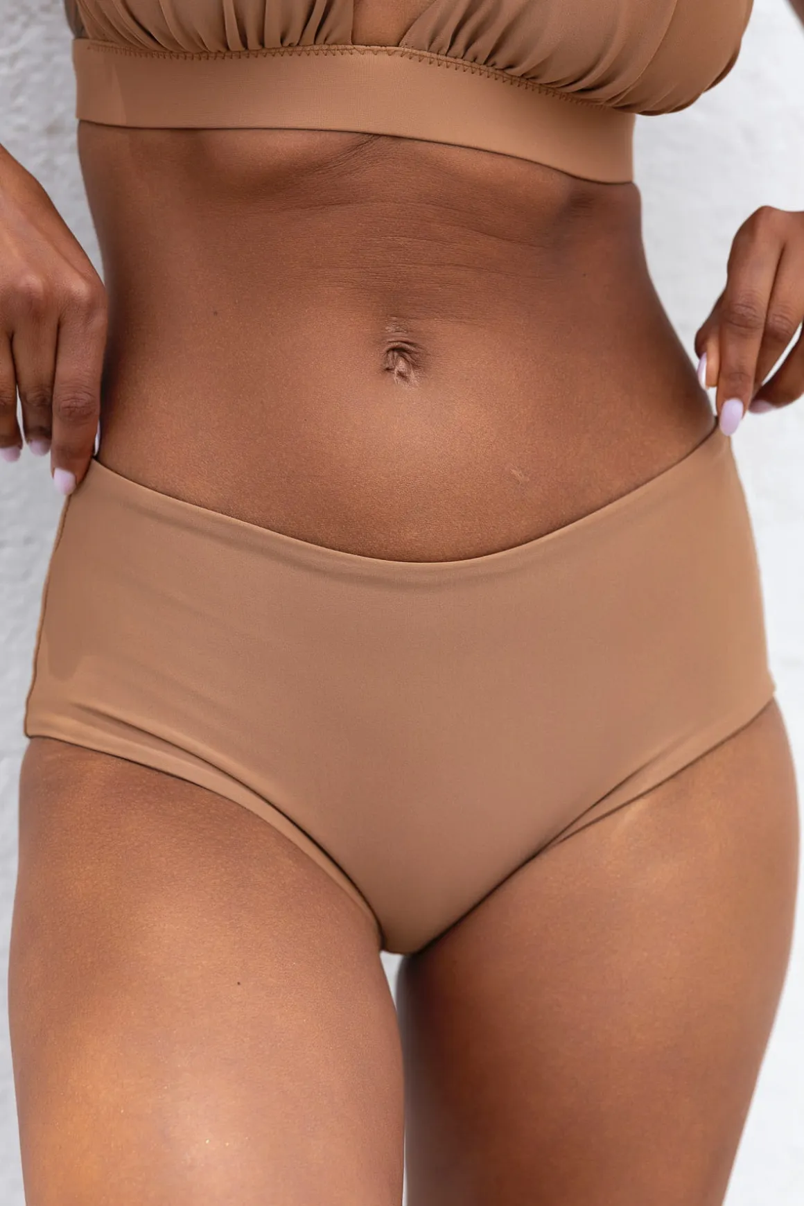 Cubro Nude