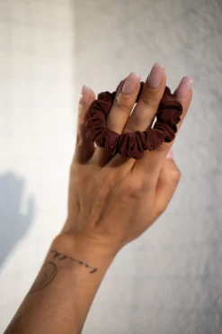 Gumka do włosów mini scrunchie choco