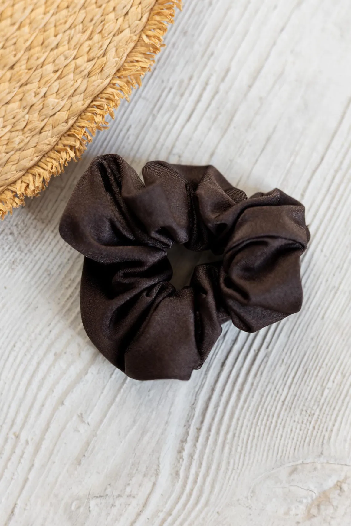 Gumka do włosów scrunchie brązowy espresso