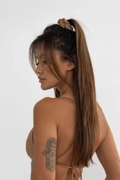 Gumka do włosów scrunchie cielisty nude