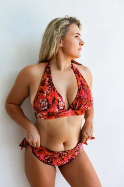 Linda Flora