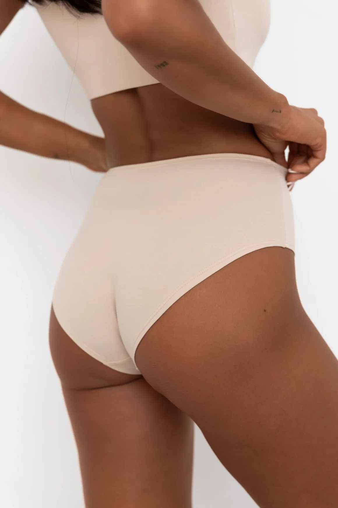 Mas Full Cover Bottom Sand