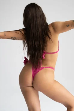 Tie Rosa